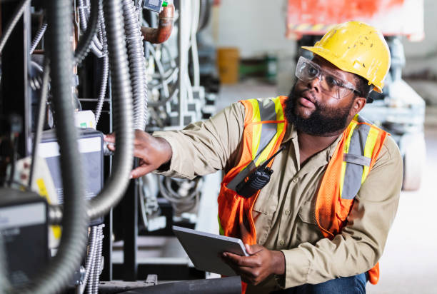 Best Affordable Emergency Electrician  in Baileys Crossroads, VA