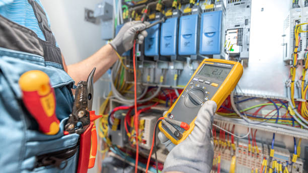Best Emergency Electrician Near Me  in Baileys Crossroads, VA